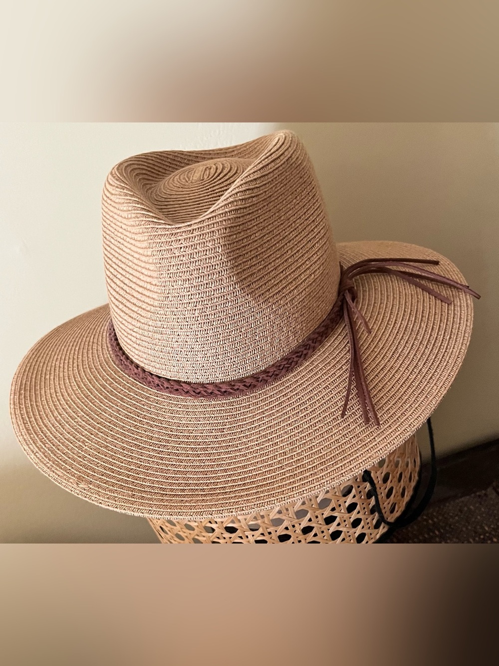 FURTALK Wide Brim Straw Sun Hat | Adjustable Fit | Tan with Braided Band